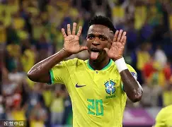 包含维尼修斯手感滚烫,带领广厦男篮险胜巴塞罗那,赛后一句话霸气侧漏的词条